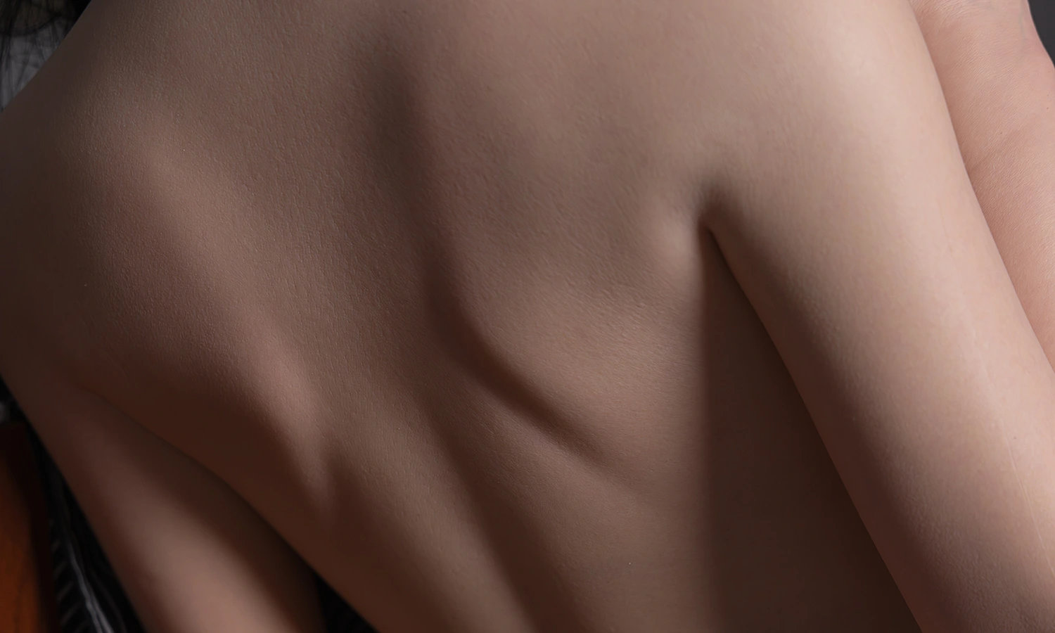 真实皮肤纹理技术，更真实的触觉体验